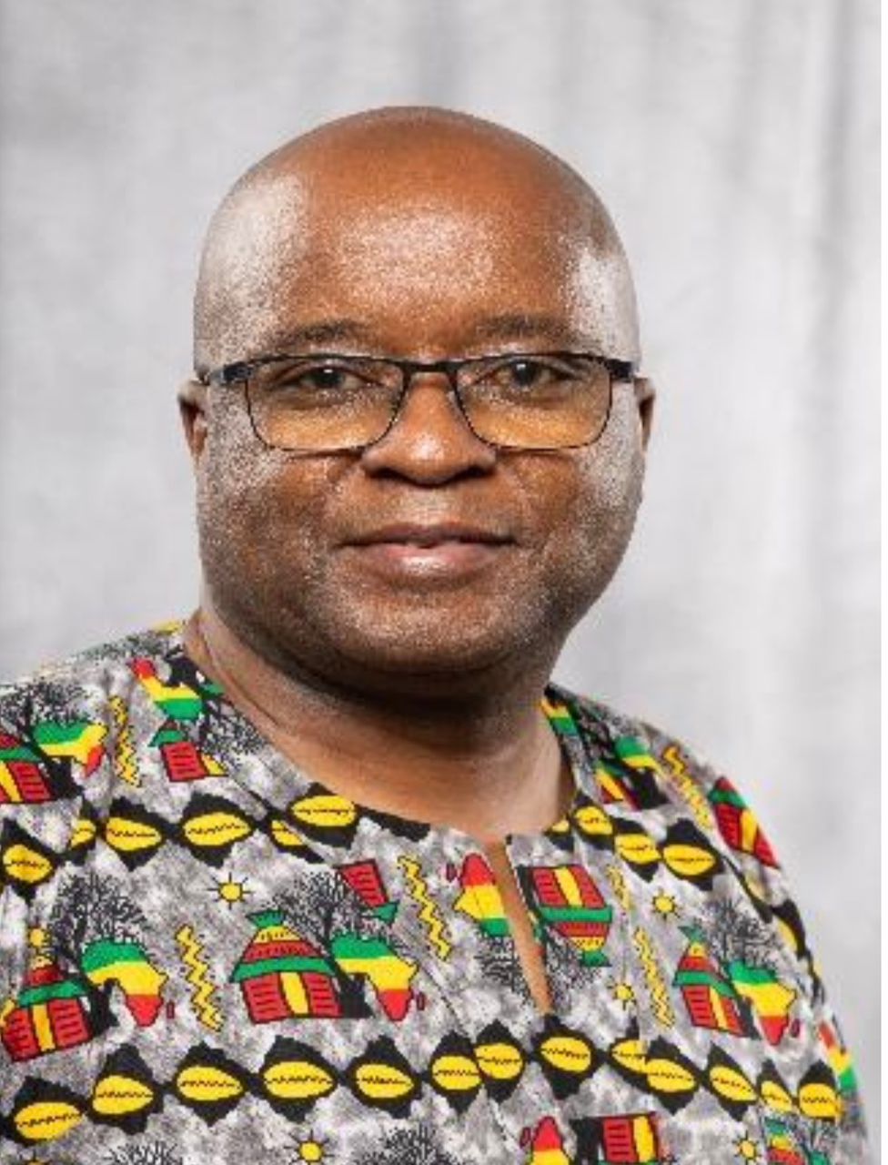 Dr Munya Saruchera